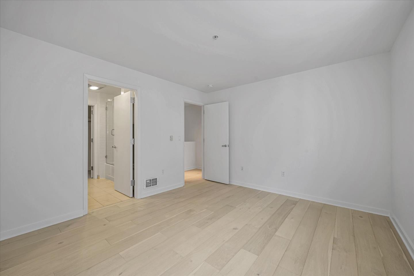 Detail Gallery Image 11 of 16 For 325 Berry St #103,  San Francisco,  CA 94158 - 2 Beds | 2/1 Baths