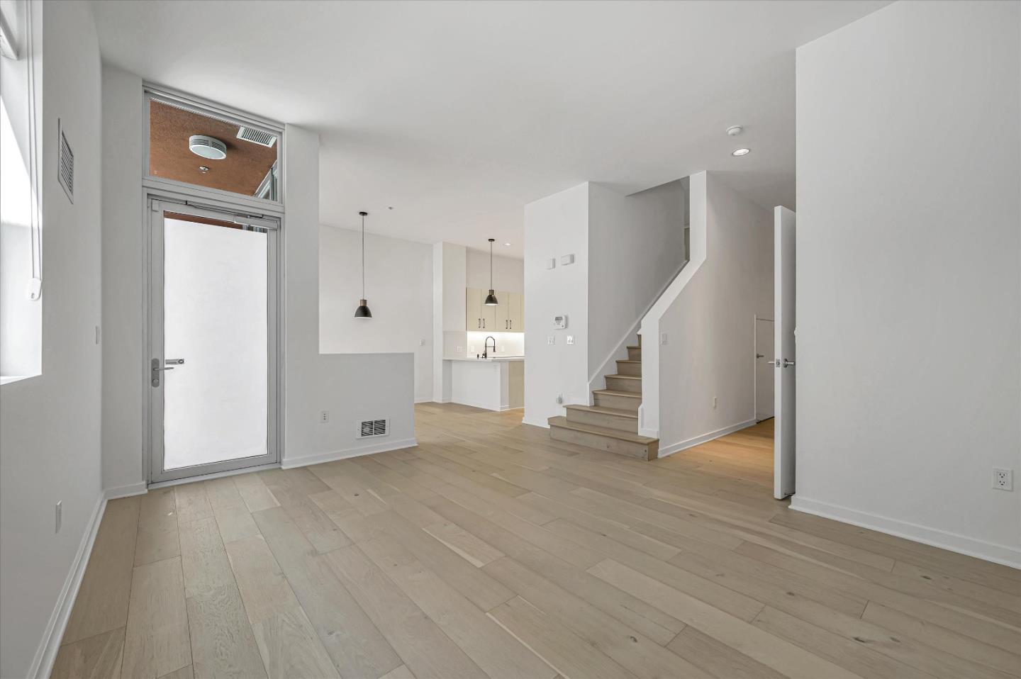 Detail Gallery Image 5 of 16 For 325 Berry St #103,  San Francisco,  CA 94158 - 2 Beds | 2/1 Baths