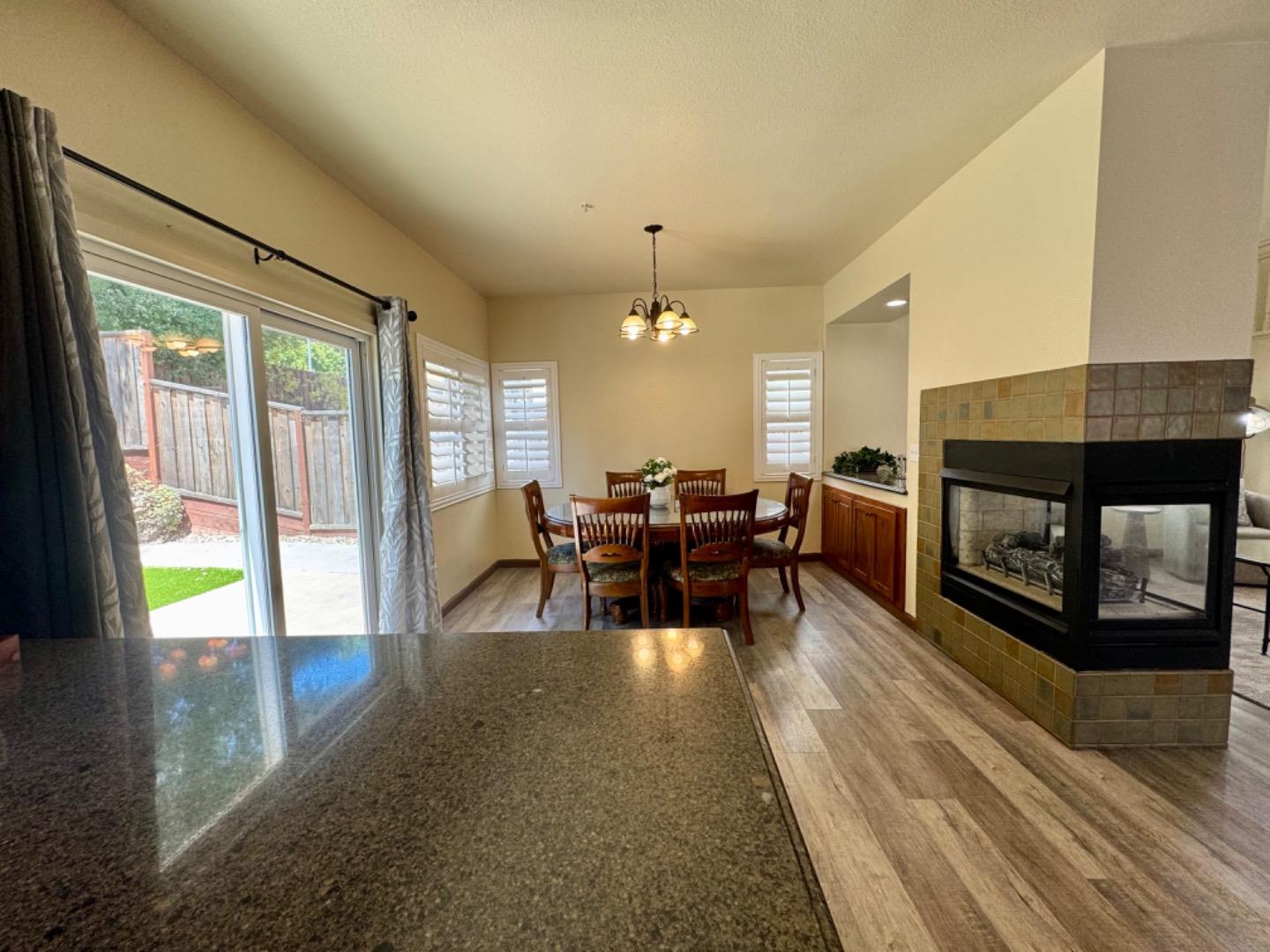 Detail Gallery Image 11 of 37 For 18114 Stonehaven, Salinas,  CA 93908 - 3 Beds | 2/1 Baths