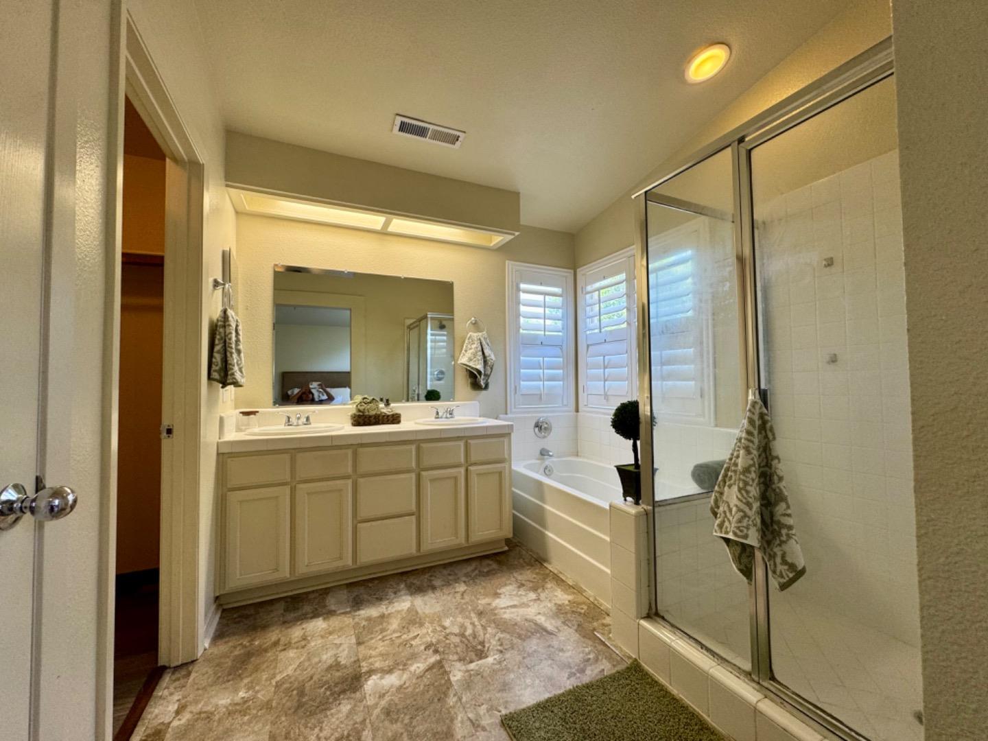 Detail Gallery Image 27 of 37 For 18114 Stonehaven, Salinas,  CA 93908 - 3 Beds | 2/1 Baths