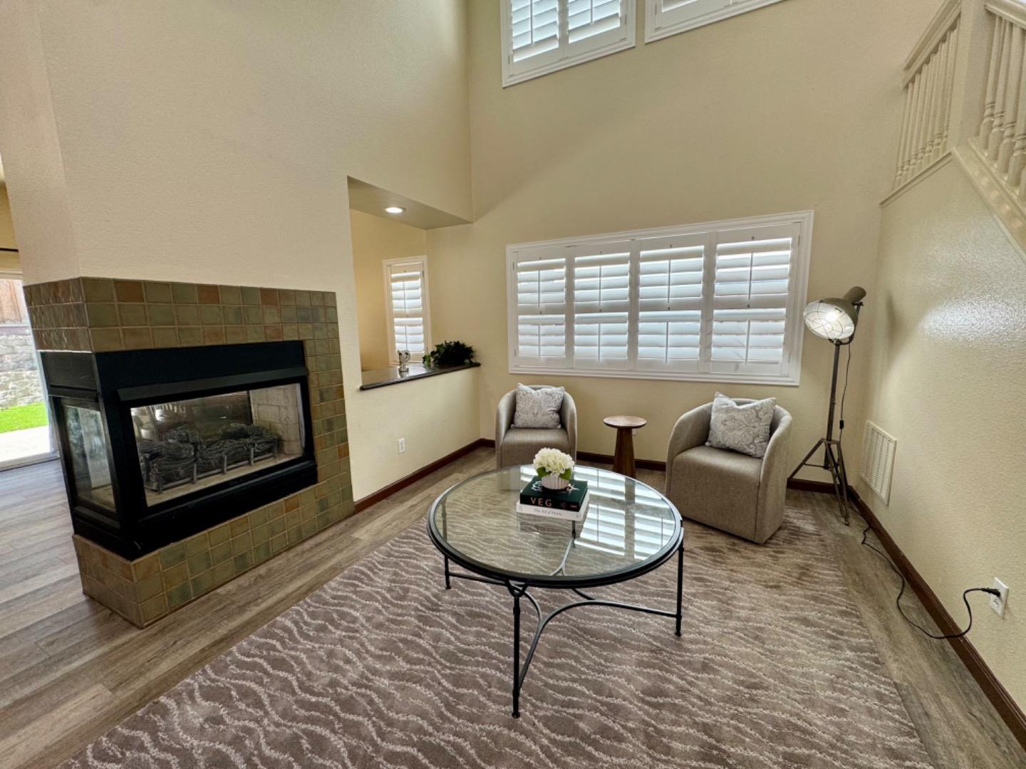 Detail Gallery Image 5 of 37 For 18114 Stonehaven, Salinas,  CA 93908 - 3 Beds | 2/1 Baths