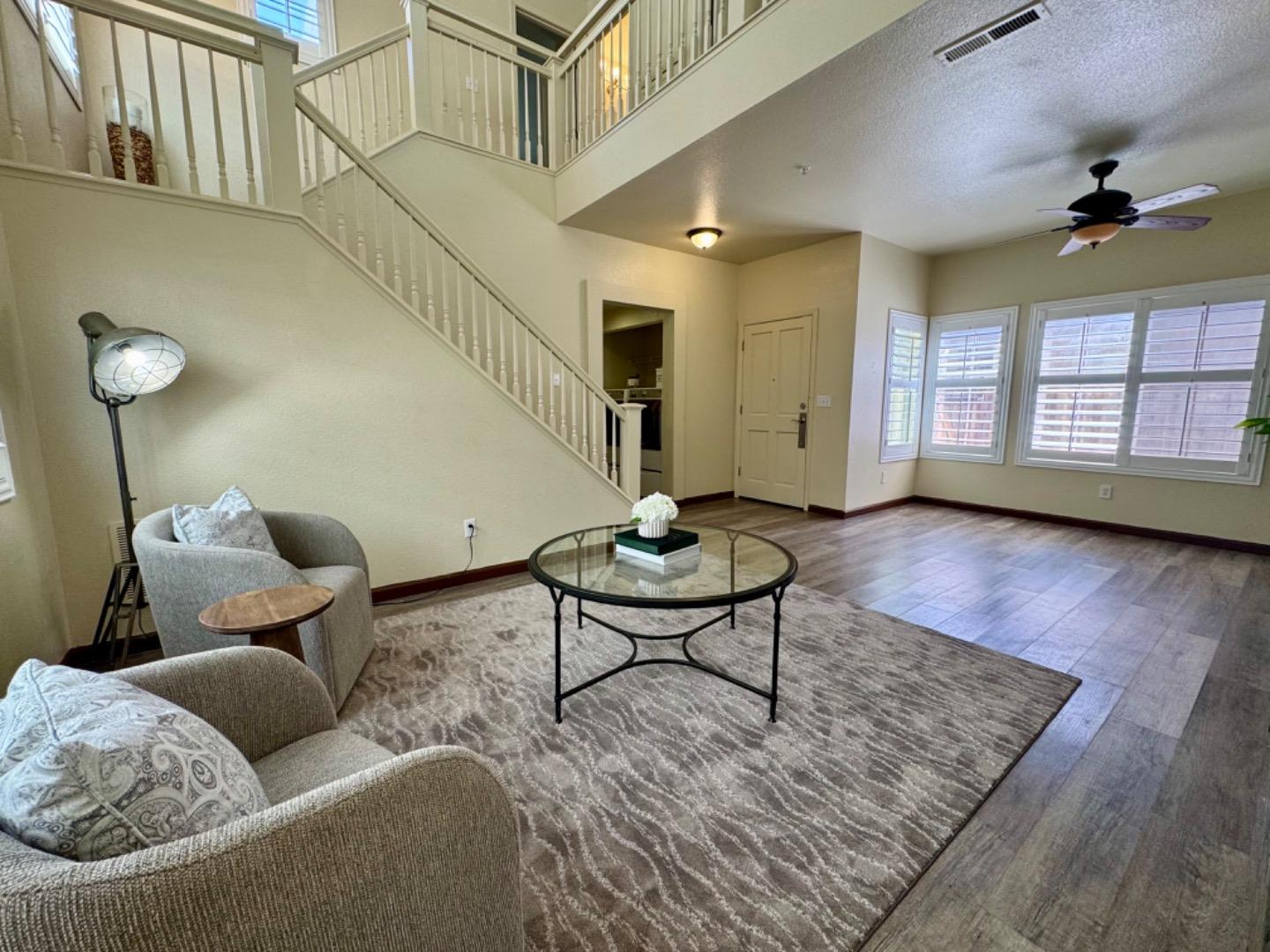 Detail Gallery Image 6 of 37 For 18114 Stonehaven, Salinas,  CA 93908 - 3 Beds | 2/1 Baths