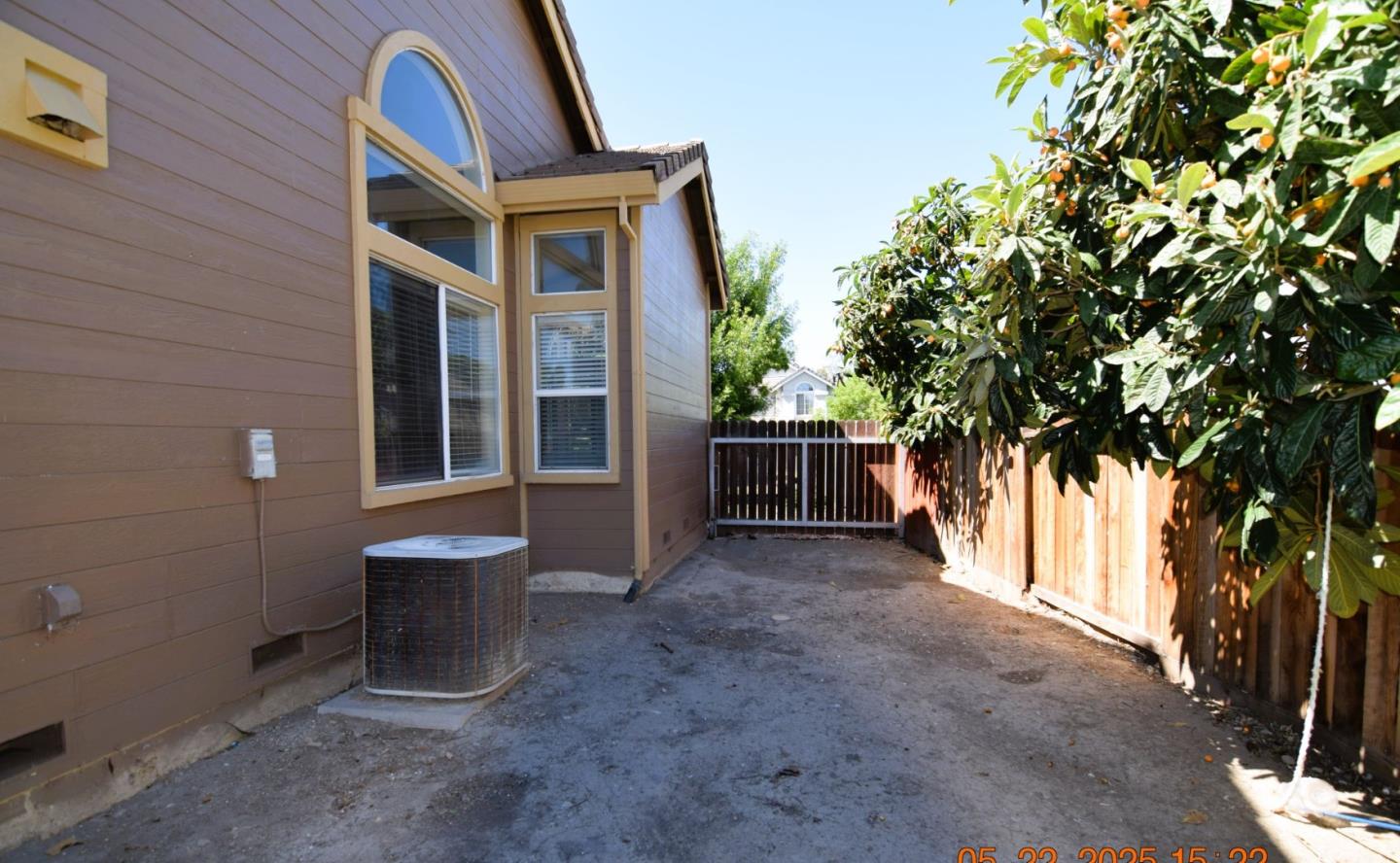 Detail Gallery Image 8 of 50 For 3963 Mead St, Antioch,  CA 94531 - 3 Beds | 2/1 Baths