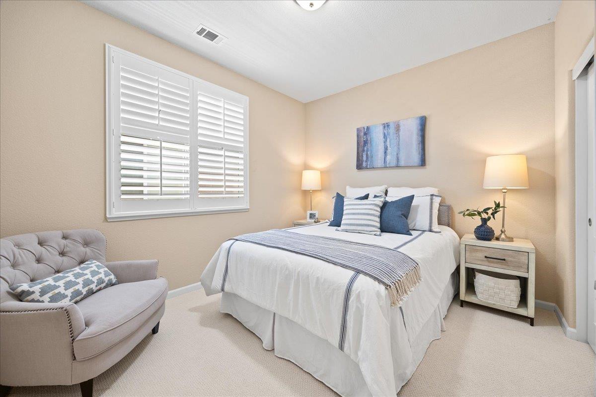 Detail Gallery Image 19 of 30 For 2015 Parkhurst St, Hayward,  CA 94541 - 4 Beds | 2/1 Baths