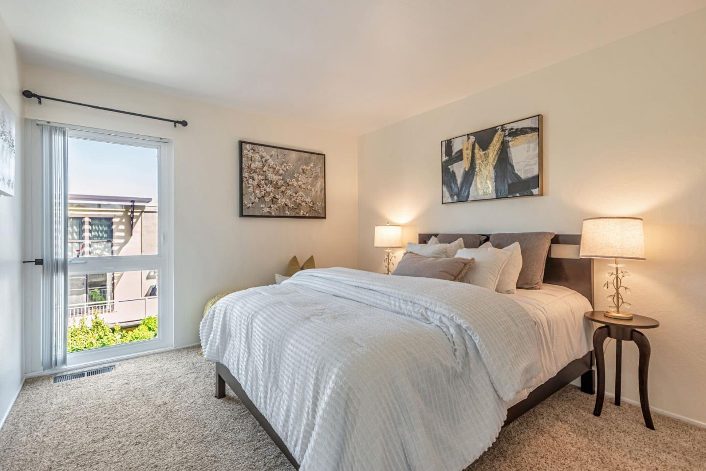 Detail Gallery Image 18 of 38 For 3217 Admiralty Ln, Foster City,  CA 94404 - 2 Beds | 1/1 Baths