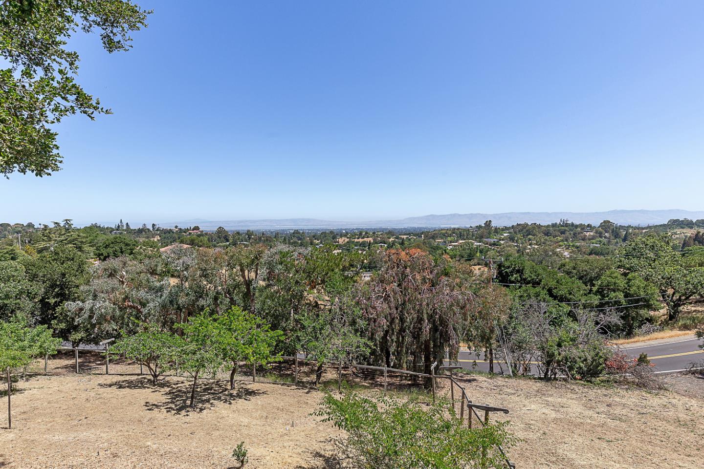 Detail Gallery Image 21 of 45 For 13038 Vista Del Valle Ct, Los Altos Hills,  CA 94022 - 4 Beds | 3/1 Baths