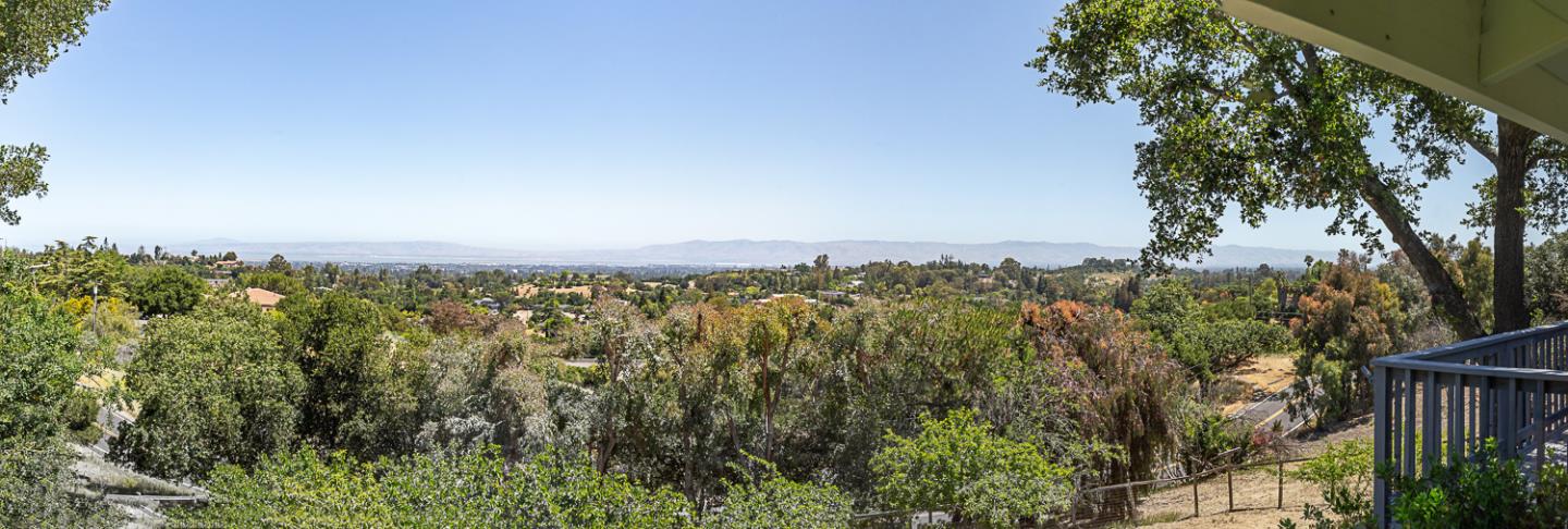 Detail Gallery Image 22 of 45 For 13038 Vista Del Valle Ct, Los Altos Hills,  CA 94022 - 4 Beds | 3/1 Baths