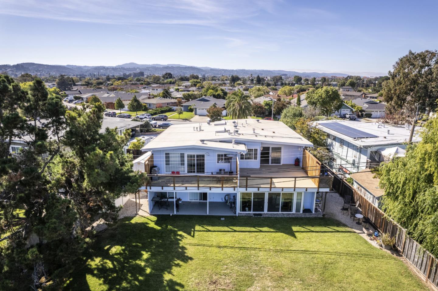 Detail Gallery Image 35 of 37 For 3335 Los Prados St #2,  San Mateo,  CA 94403 - 2 Beds | 1 Baths