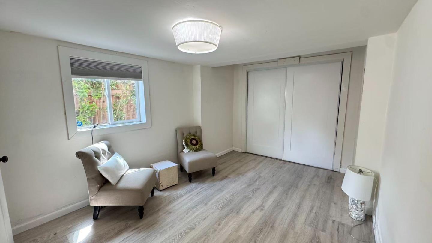 Detail Gallery Image 16 of 23 For 315 Garden St, East Palo Alto,  CA 94303 - 3 Beds | 1/1 Baths