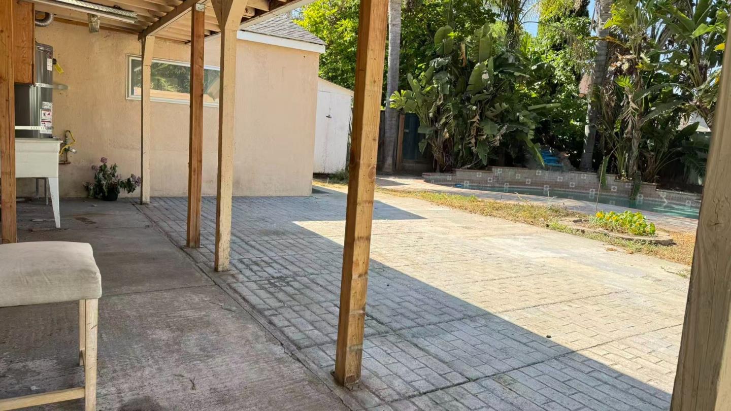 Detail Gallery Image 21 of 23 For 315 Garden St, East Palo Alto,  CA 94303 - 3 Beds | 1/1 Baths