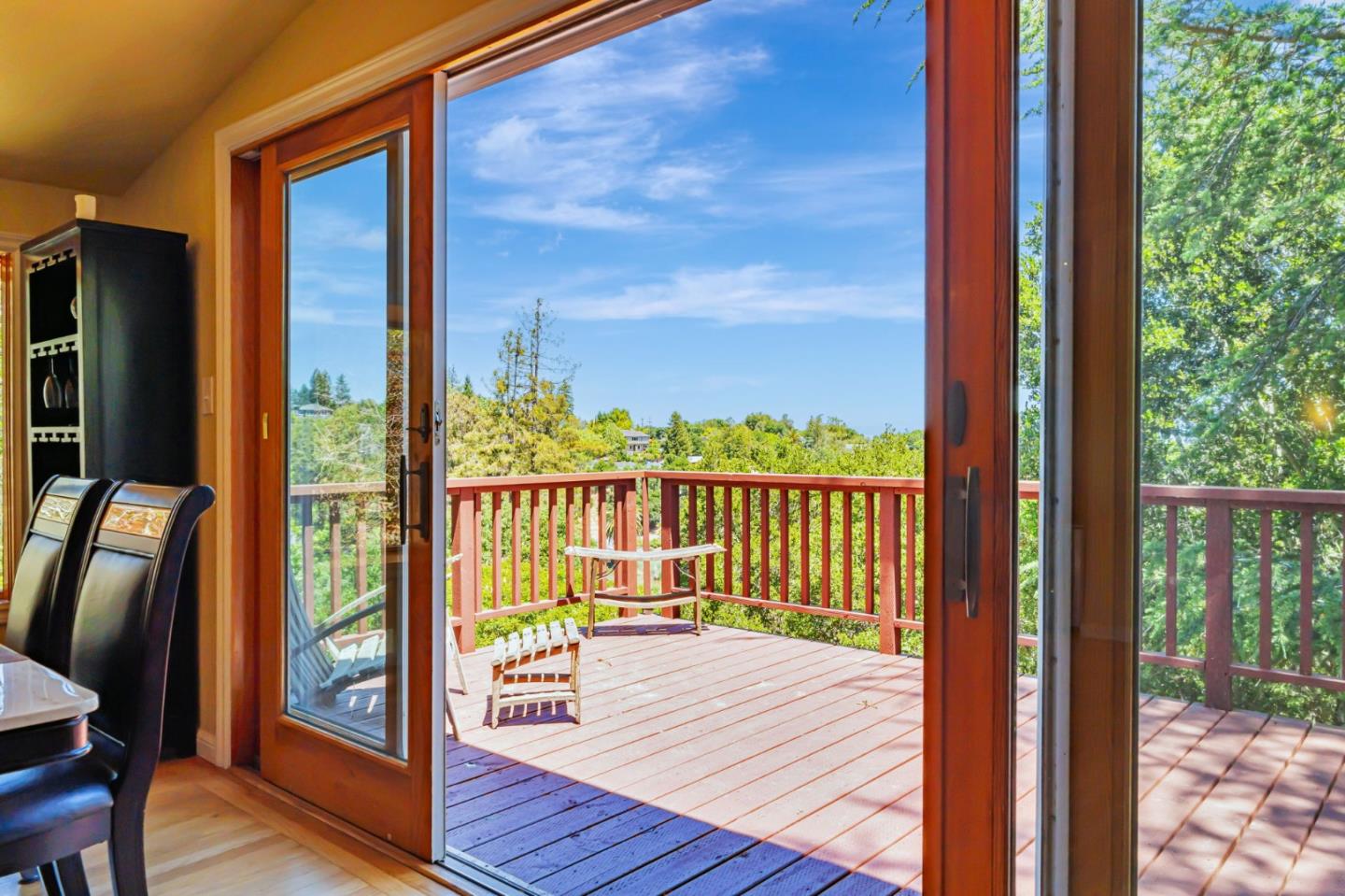 Detail Gallery Image 17 of 40 For 514 Live Oak Ln, Redwood City,  CA 94062 - 4 Beds | 2/1 Baths