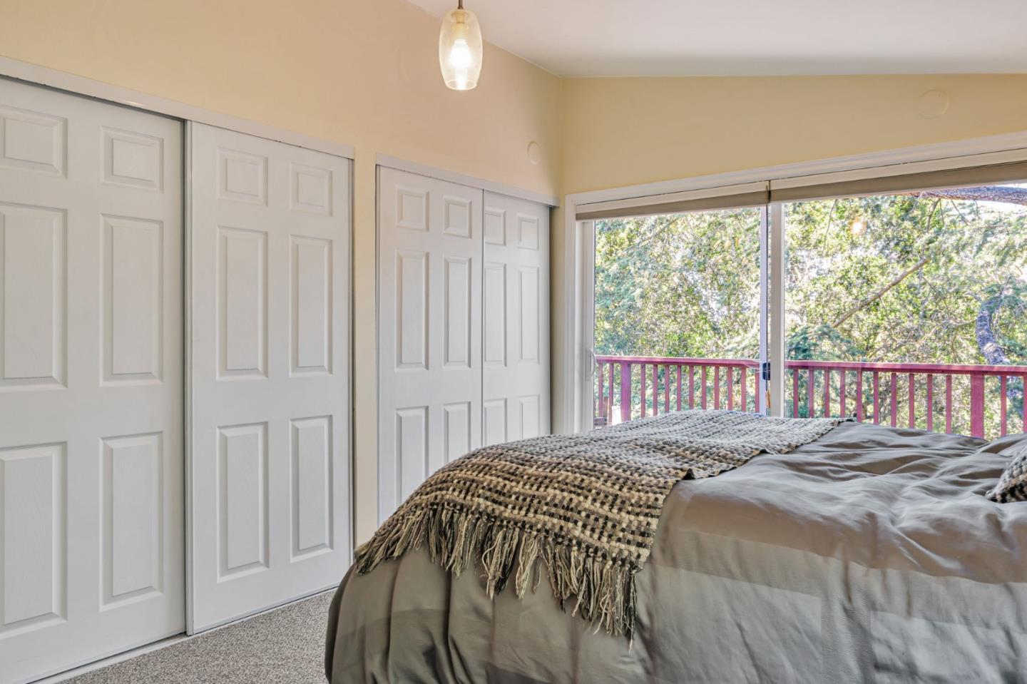 Detail Gallery Image 19 of 40 For 514 Live Oak Ln, Redwood City,  CA 94062 - 4 Beds | 2/1 Baths