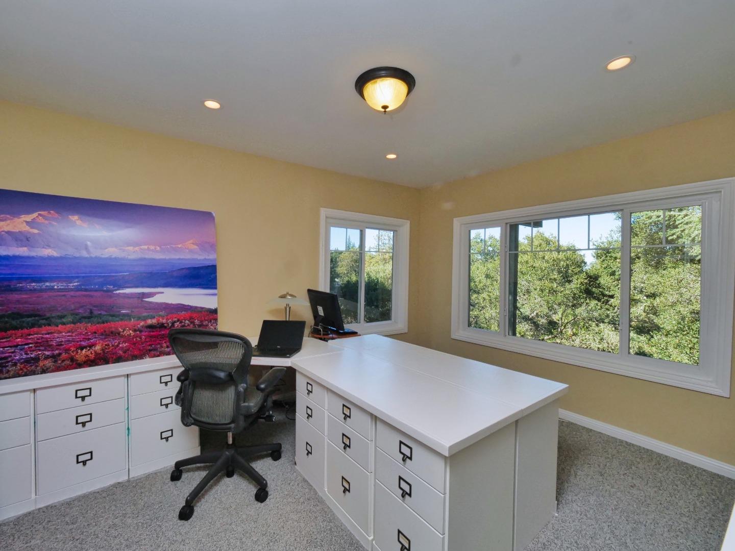 Detail Gallery Image 30 of 40 For 514 Live Oak Ln, Redwood City,  CA 94062 - 4 Beds | 2/1 Baths