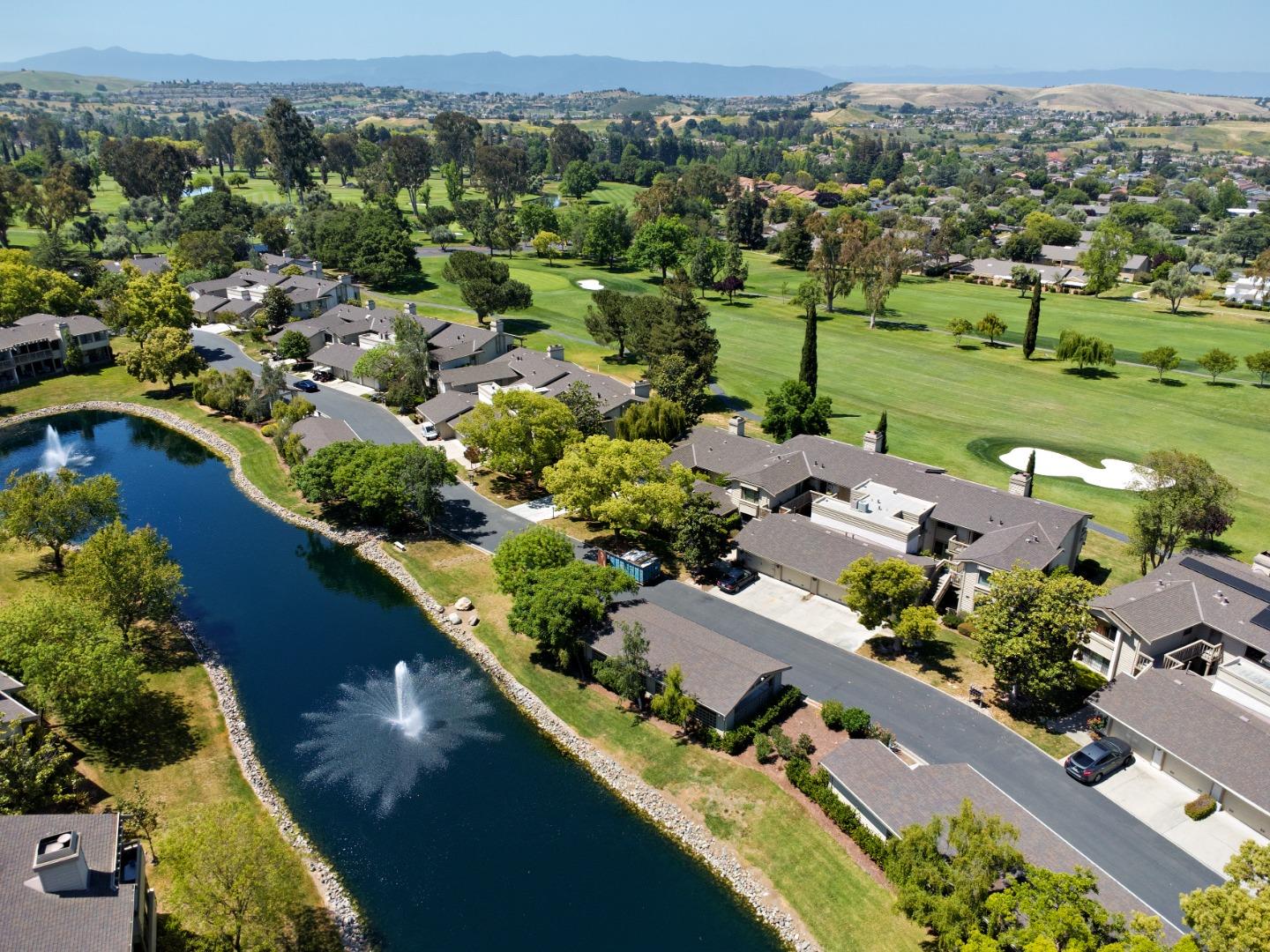 Detail Gallery Image 54 of 54 For 7042 via Valverde, San Jose,  CA 95135 - 3 Beds | 2 Baths