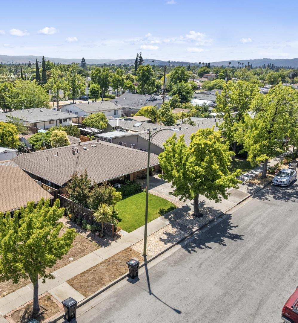 Detail Gallery Image 6 of 15 For 3068 Quinto Way, San Jose,  CA 95124 - 3 Beds | 1 Baths