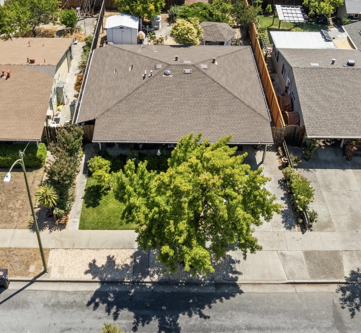 Detail Gallery Image 7 of 15 For 3068 Quinto Way, San Jose,  CA 95124 - 3 Beds | 1 Baths