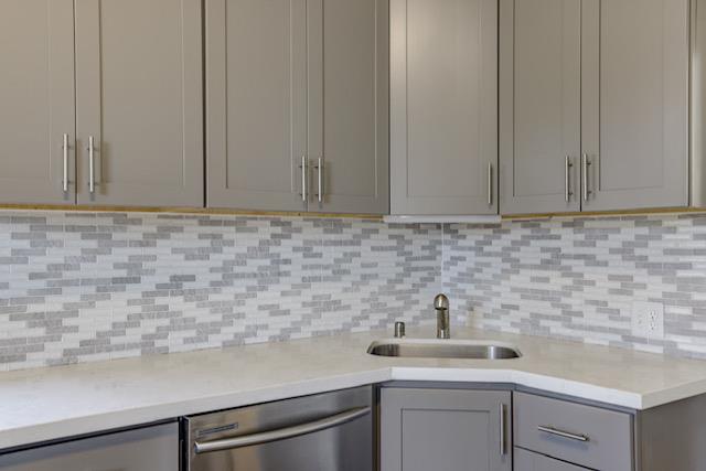 Detail Gallery Image 12 of 15 For 2305 Folsom St, San Francisco,  CA 94110 - 3 Beds | 1 Baths