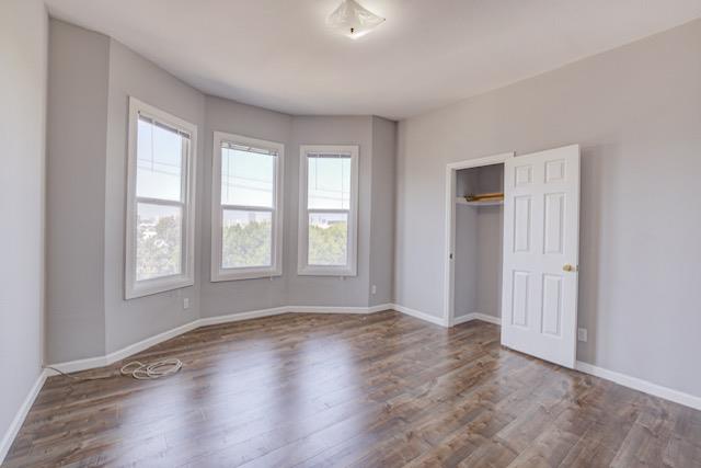 Detail Gallery Image 6 of 15 For 2305 Folsom St, San Francisco,  CA 94110 - 3 Beds | 1 Baths