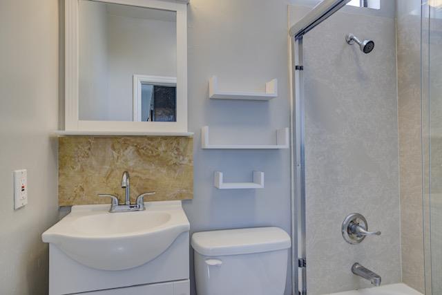Detail Gallery Image 9 of 15 For 2305 Folsom St, San Francisco,  CA 94110 - 3 Beds | 1 Baths
