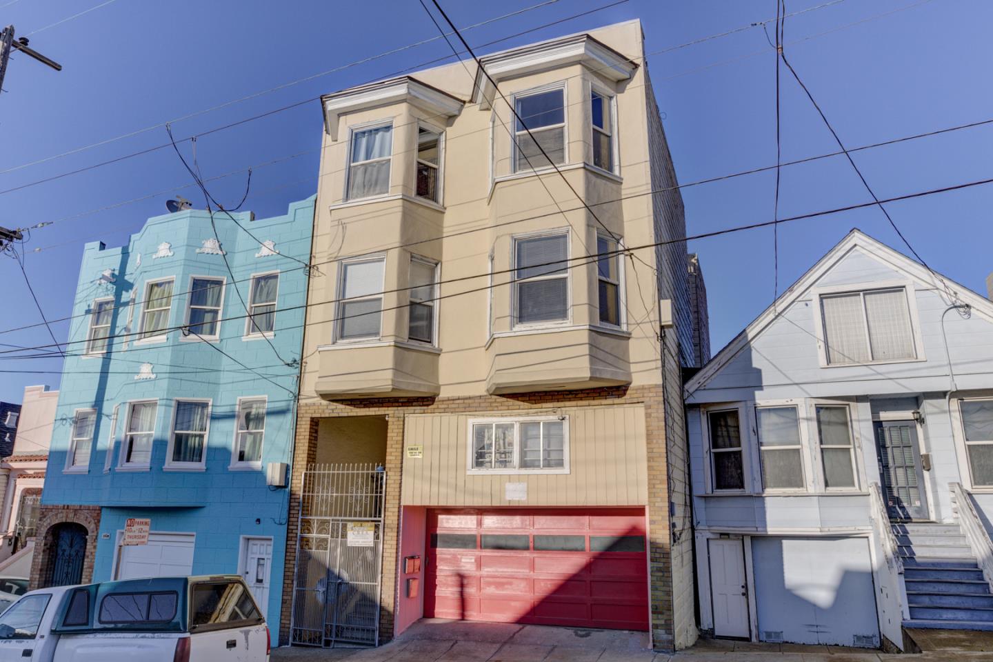 Detail Gallery Image 1 of 26 For 435 Brazil Ave, San Francisco,  CA 94112 - 3 Beds | 2 Baths