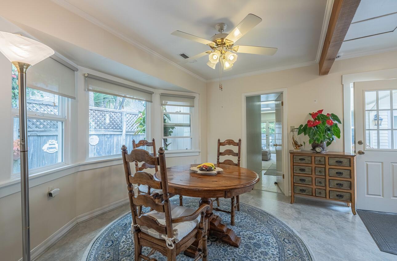 Detail Gallery Image 13 of 50 For 205 Maple St, Salinas,  CA 93901 - 3 Beds | 3 Baths