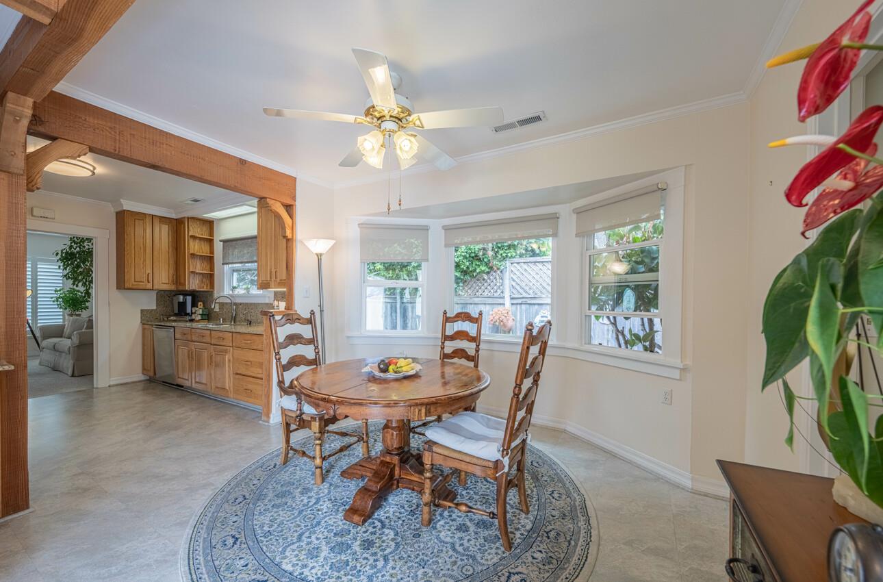 Detail Gallery Image 14 of 50 For 205 Maple St, Salinas,  CA 93901 - 3 Beds | 3 Baths