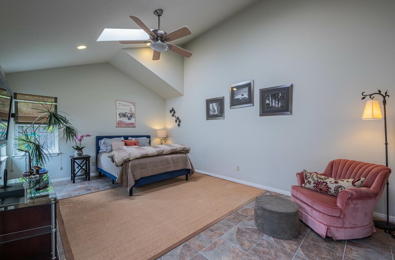 Detail Gallery Image 23 of 50 For 205 Maple St, Salinas,  CA 93901 - 3 Beds | 3 Baths