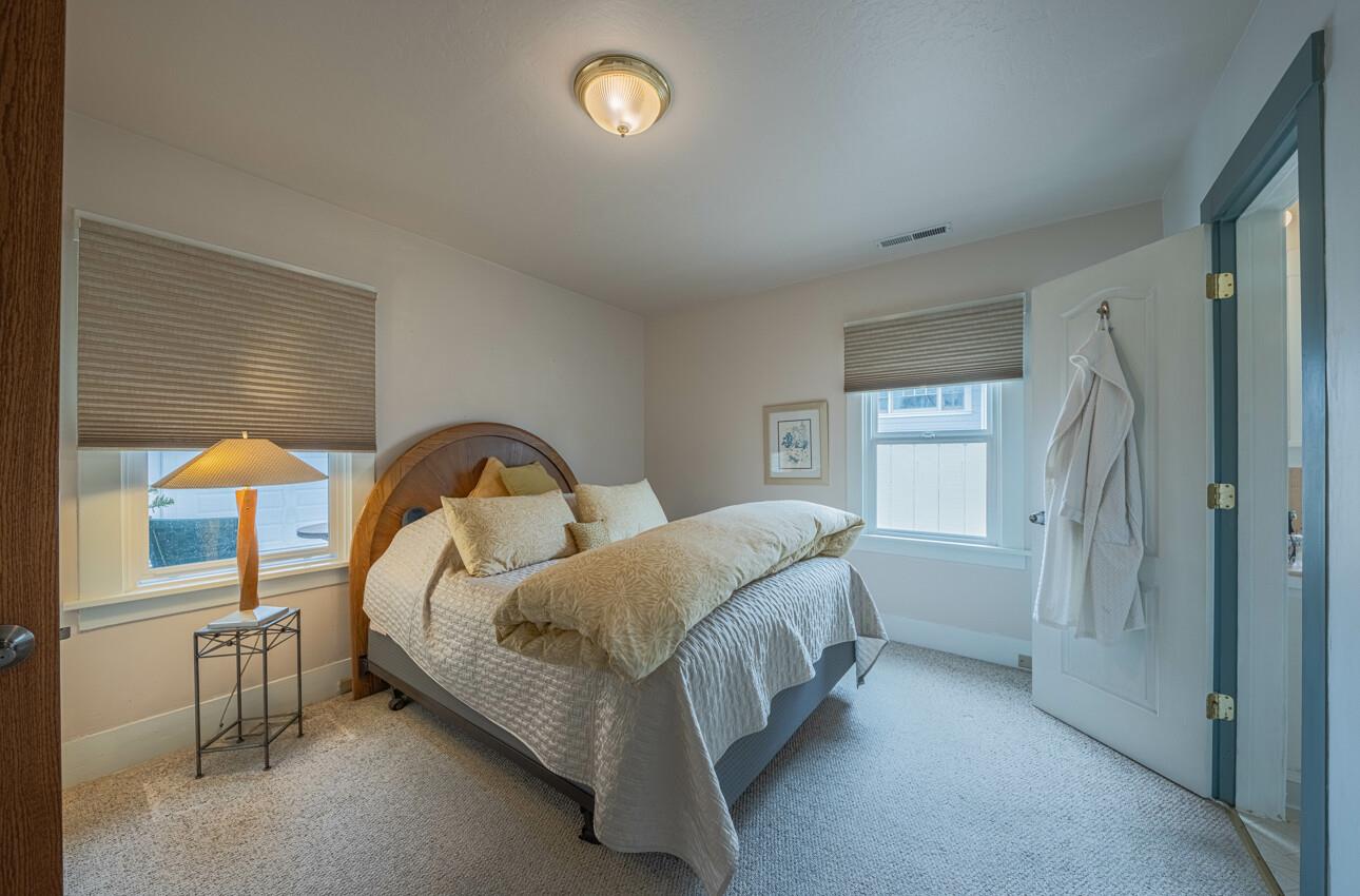Detail Gallery Image 28 of 50 For 205 Maple St, Salinas,  CA 93901 - 3 Beds | 3 Baths