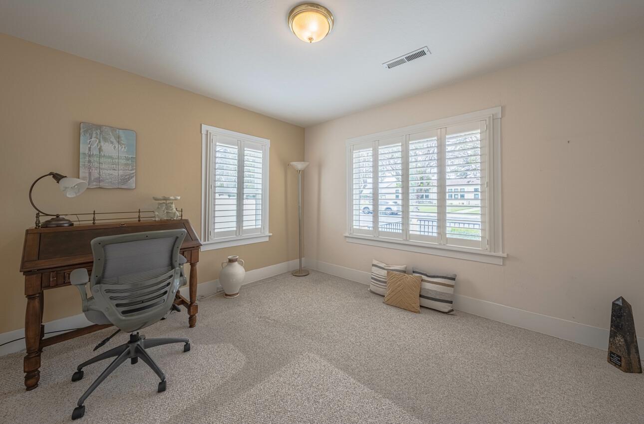 Detail Gallery Image 31 of 50 For 205 Maple St, Salinas,  CA 93901 - 3 Beds | 3 Baths