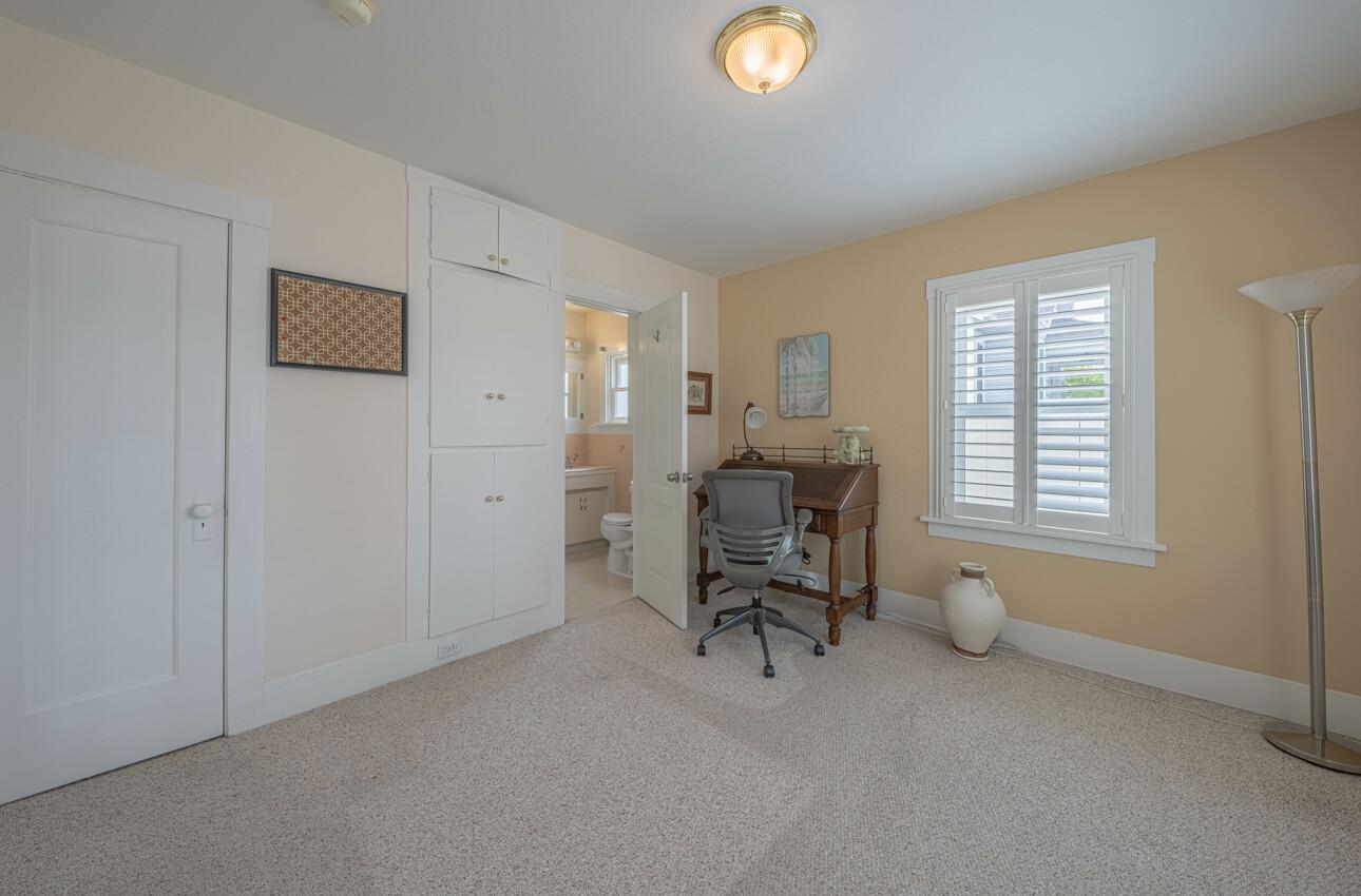Detail Gallery Image 32 of 50 For 205 Maple St, Salinas,  CA 93901 - 3 Beds | 3 Baths
