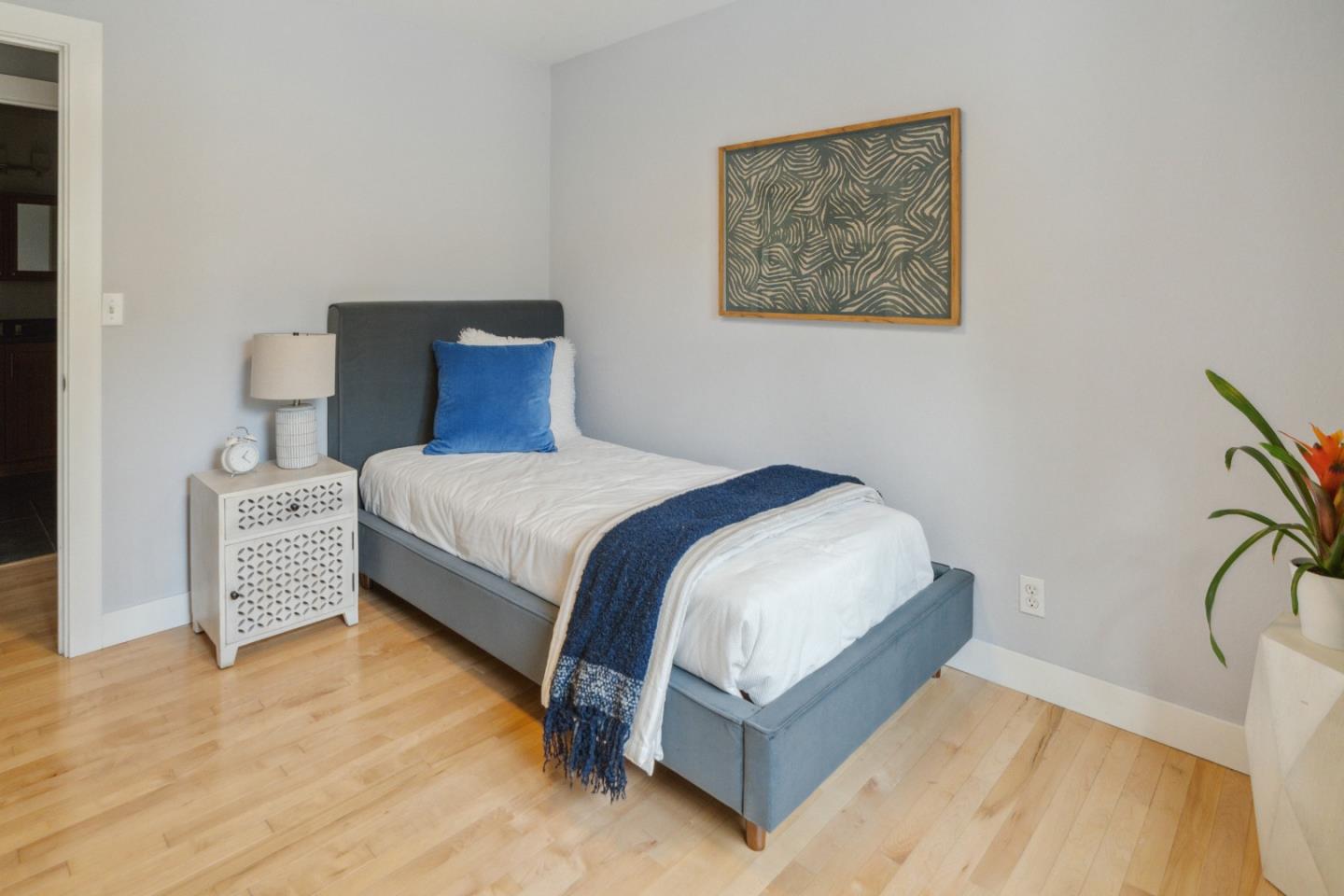 Detail Gallery Image 11 of 64 For 2203 Quail Hollow Rd, Ben Lomond,  CA 95005 - 4 Beds | 2/1 Baths