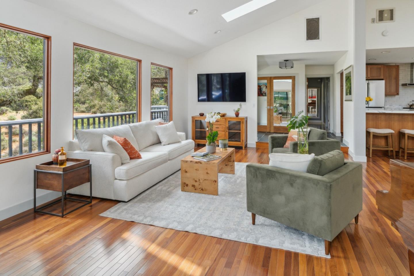 Detail Gallery Image 4 of 64 For 2203 Quail Hollow Rd, Ben Lomond,  CA 95005 - 4 Beds | 2/1 Baths