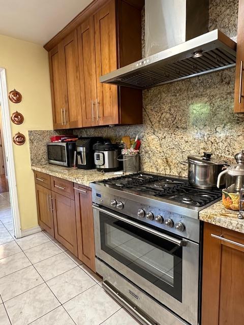 Detail Gallery Image 6 of 35 For 1014 W Homestead Rd, Sunnyvale,  CA 94087 - 4 Beds | 2 Baths