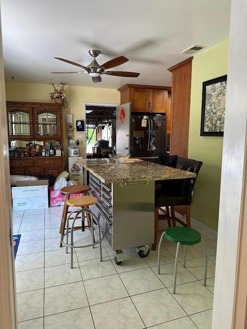 Detail Gallery Image 9 of 35 For 1014 W Homestead Rd, Sunnyvale,  CA 94087 - 4 Beds | 2 Baths