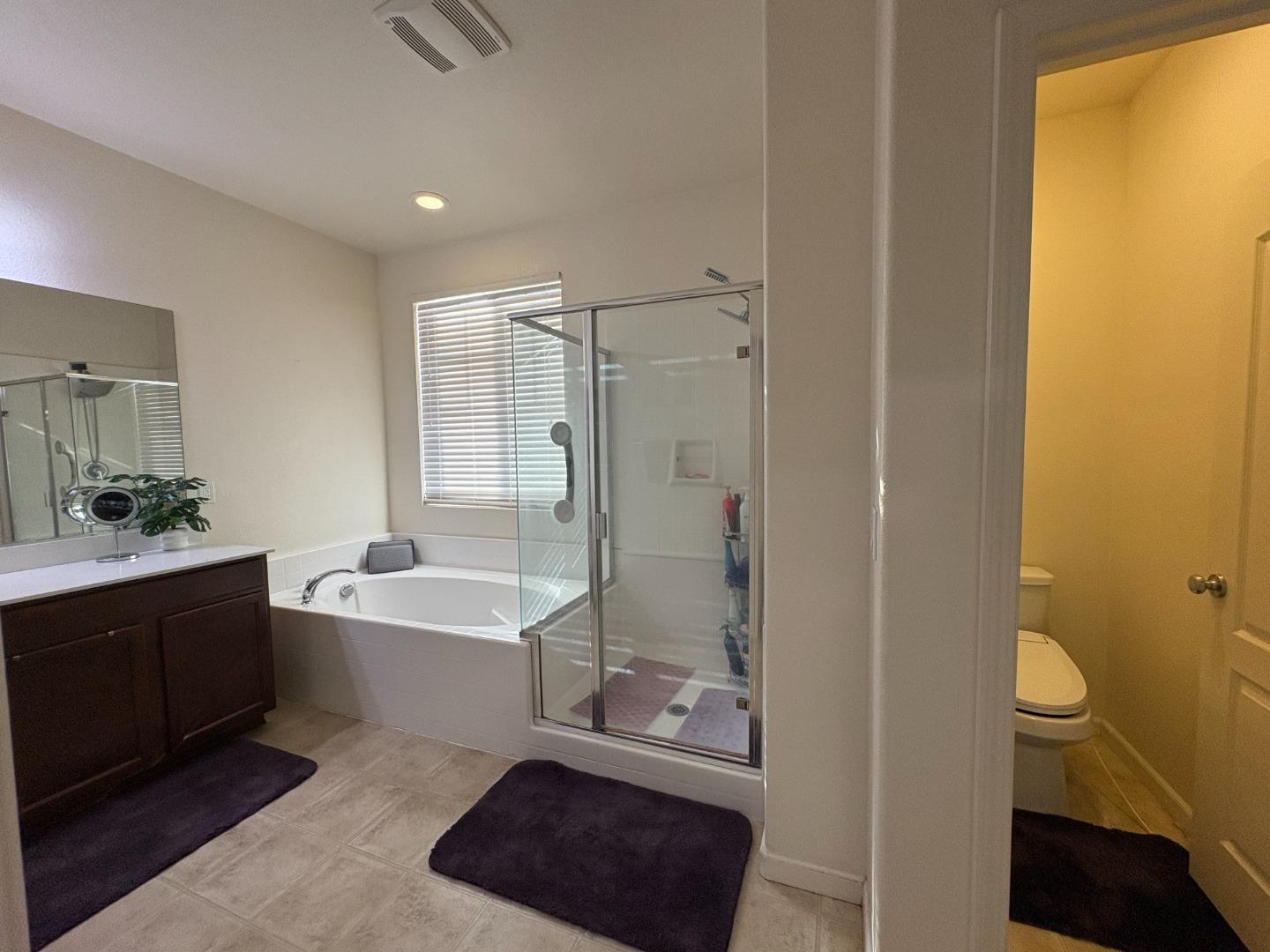 Detail Gallery Image 19 of 37 For 51 Sturla Way, Gilroy,  CA 95020 - 3 Beds | 2/1 Baths