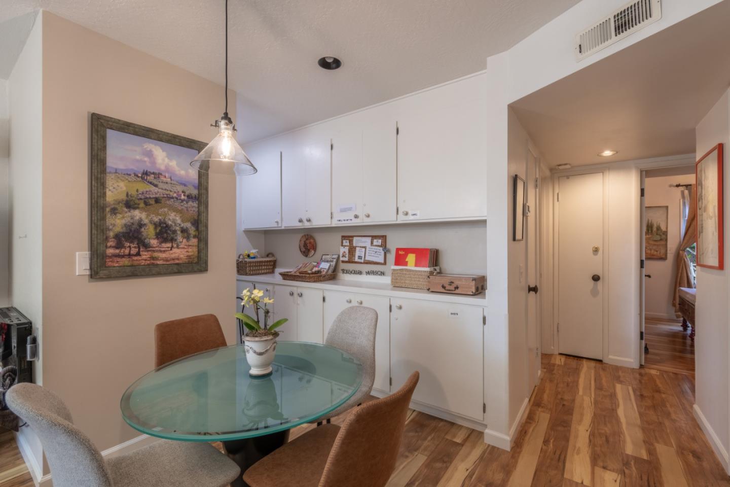 Detail Gallery Image 13 of 21 For 24694 Dolores St, Carmel,  CA 93923 - 4 Beds | 3/1 Baths