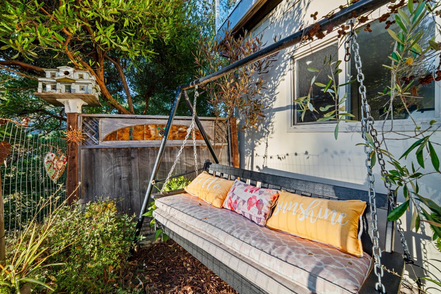 Detail Gallery Image 23 of 31 For 24694 Dolores St, Carmel,  CA 93923 - 4 Beds | 3/1 Baths