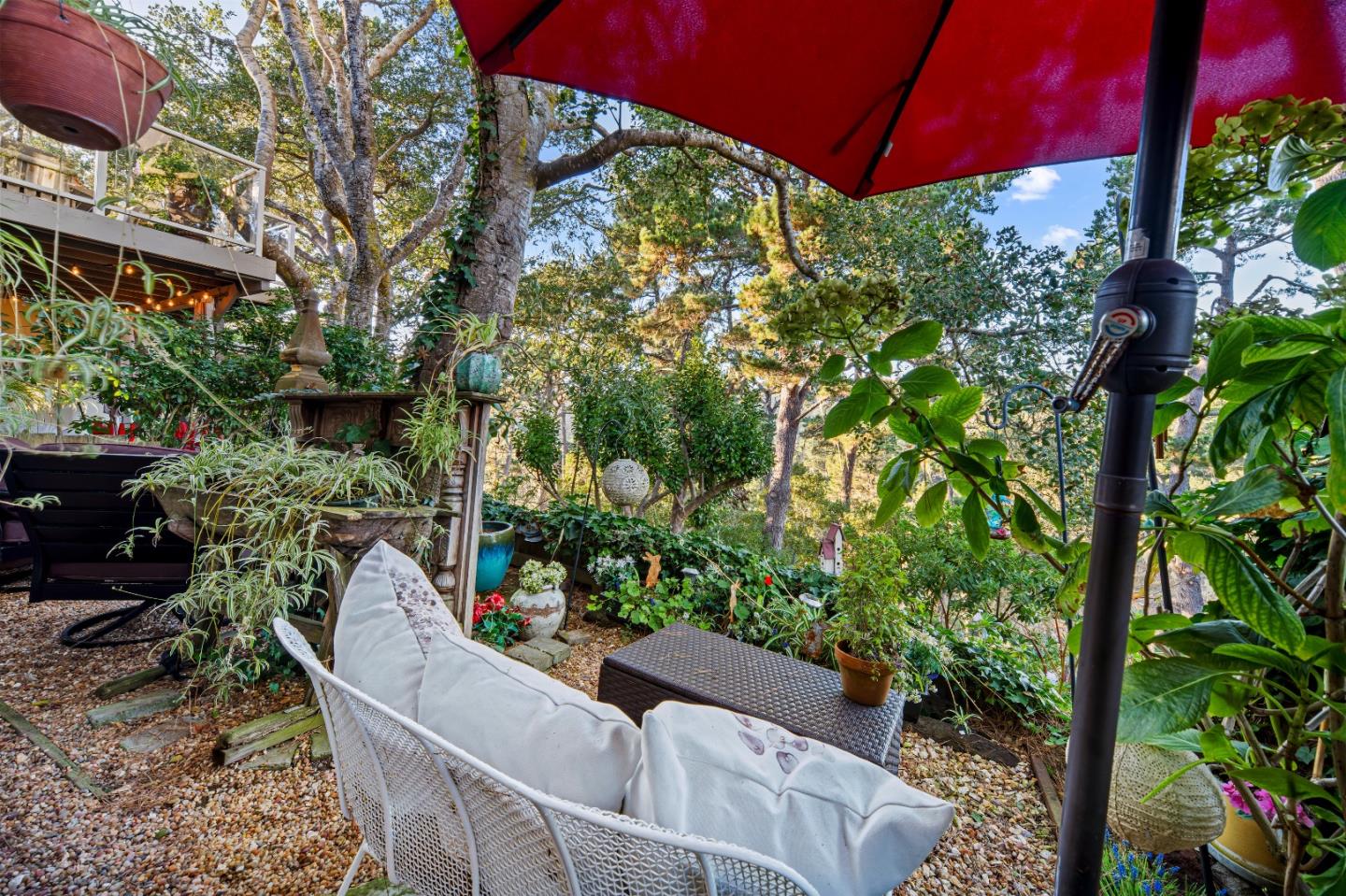 Detail Gallery Image 27 of 31 For 24694 Dolores St, Carmel,  CA 93923 - 4 Beds | 3/1 Baths