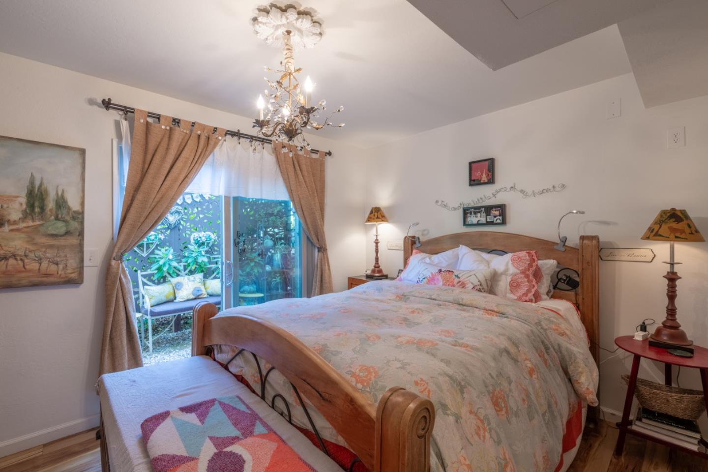 Detail Gallery Image 9 of 21 For 24694 Dolores St, Carmel,  CA 93923 - 4 Beds | 3/1 Baths
