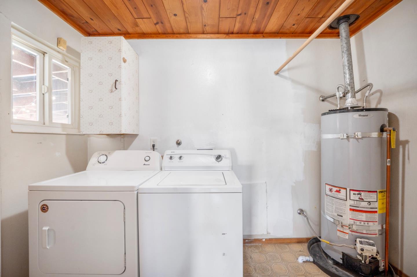 Detail Gallery Image 26 of 37 For 921 Suiter St, Hollister,  CA 95023 - 4 Beds | 2 Baths