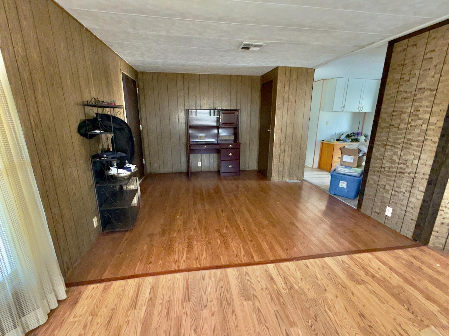 Detail Gallery Image 7 of 13 For 144 Holm Rd #120,  Watsonville,  CA 95076 - 2 Beds | 2 Baths
