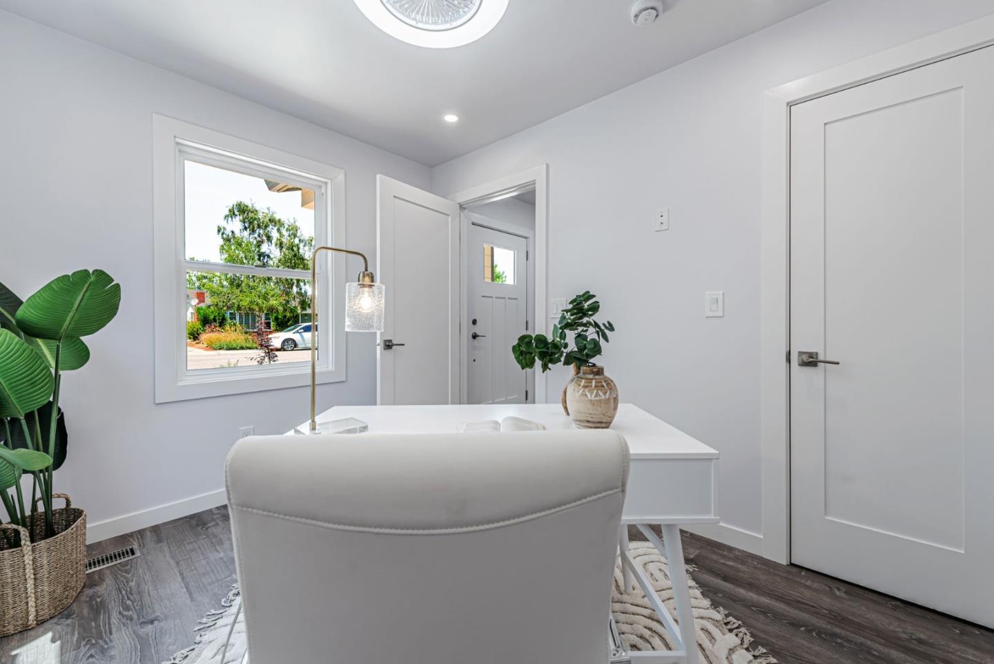 Detail Gallery Image 22 of 66 For 920 Arnold Way, San Jose,  CA 95128 - 6 Beds | 4/1 Baths