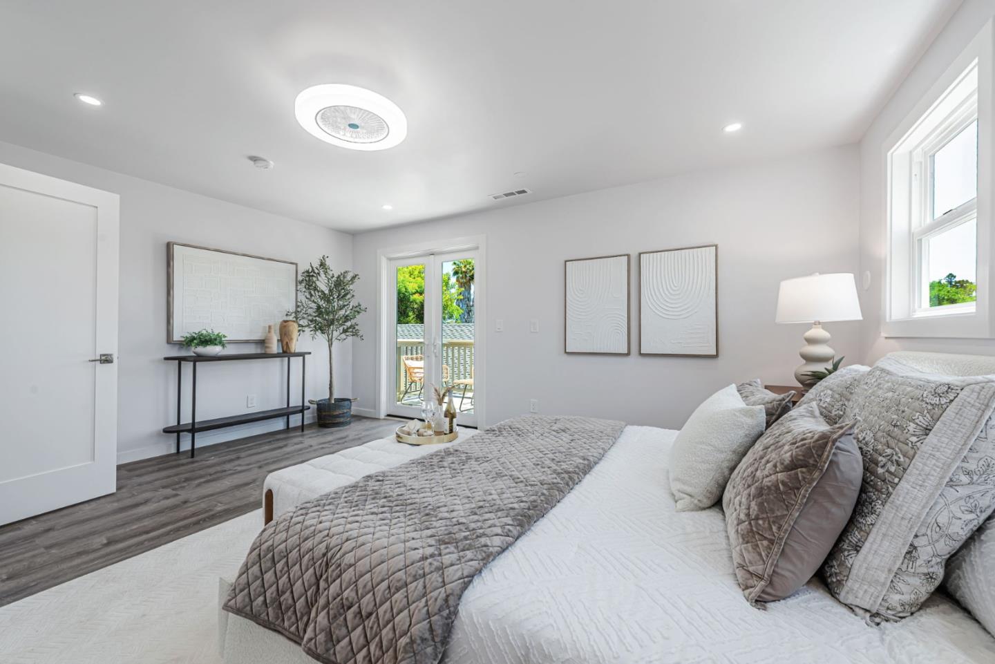 Detail Gallery Image 35 of 66 For 920 Arnold Way, San Jose,  CA 95128 - 6 Beds | 4/1 Baths