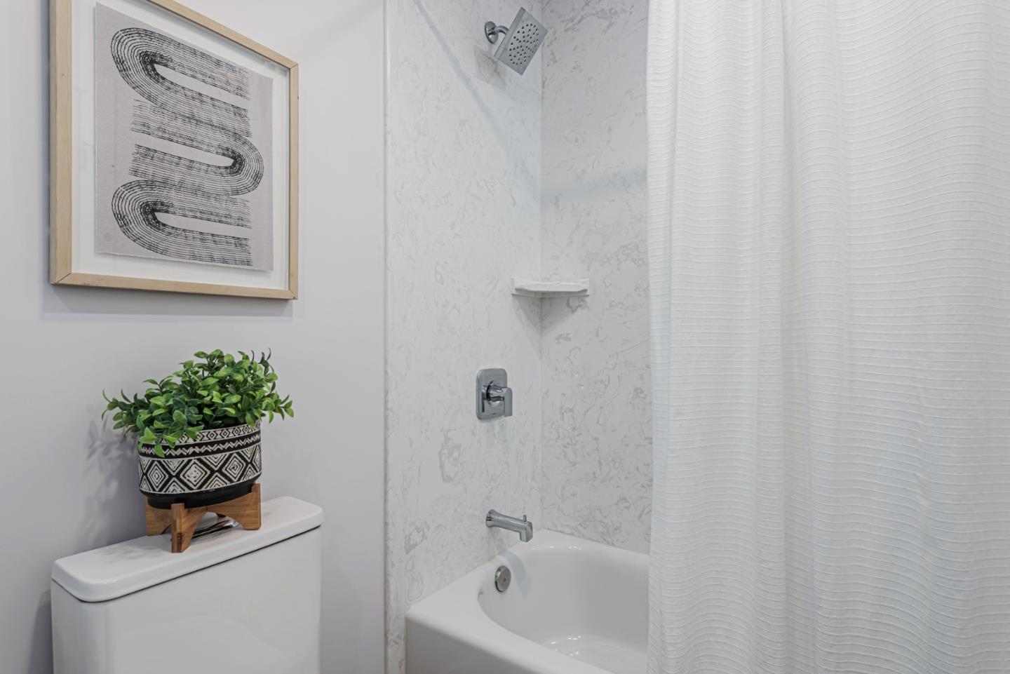 Detail Gallery Image 41 of 66 For 920 Arnold Way, San Jose,  CA 95128 - 6 Beds | 4/1 Baths