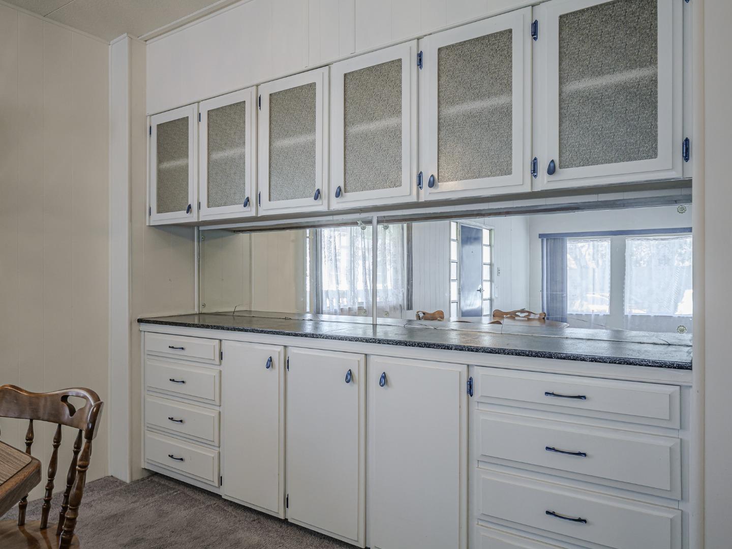 Detail Gallery Image 15 of 74 For 1555 Merrill St #176,  Santa Cruz,  CA 95062 - 2 Beds | 2 Baths
