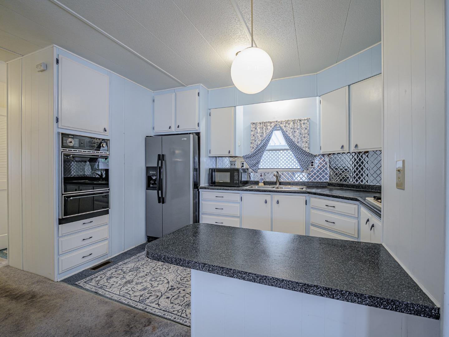 Detail Gallery Image 19 of 74 For 1555 Merrill St #176,  Santa Cruz,  CA 95062 - 2 Beds | 2 Baths