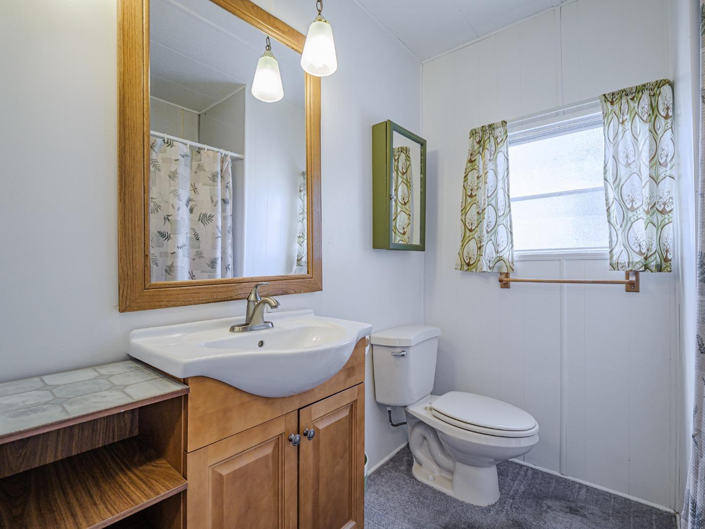 Detail Gallery Image 27 of 74 For 1555 Merrill St #176,  Santa Cruz,  CA 95062 - 2 Beds | 2 Baths
