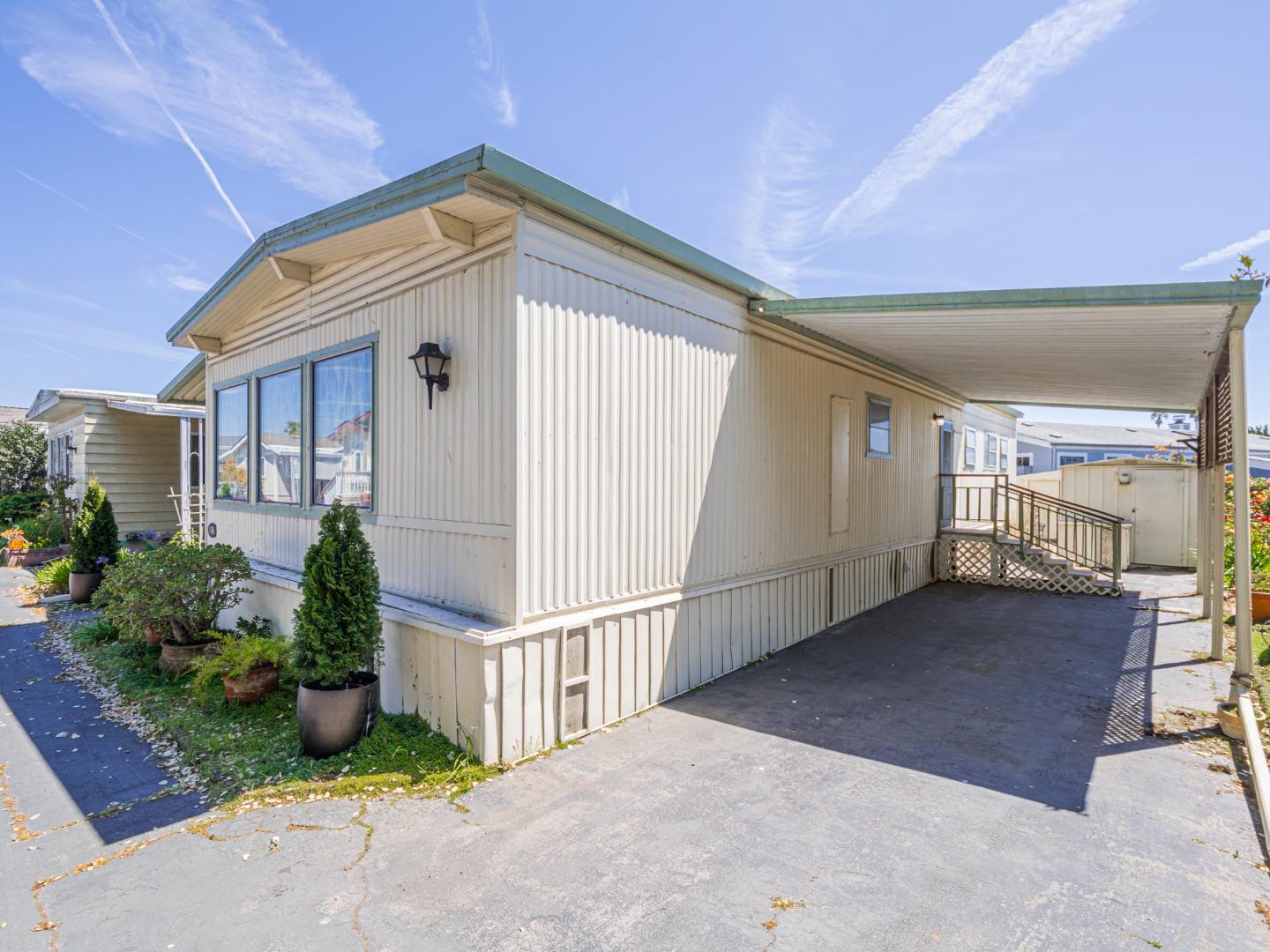 Detail Gallery Image 40 of 74 For 1555 Merrill St #176,  Santa Cruz,  CA 95062 - 2 Beds | 2 Baths