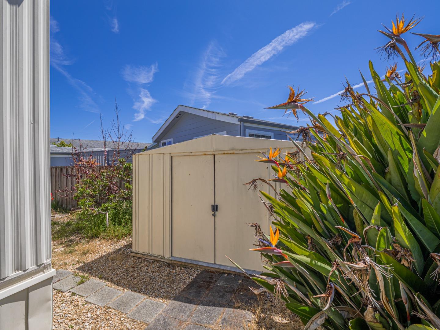 Detail Gallery Image 41 of 74 For 1555 Merrill St #176,  Santa Cruz,  CA 95062 - 2 Beds | 2 Baths