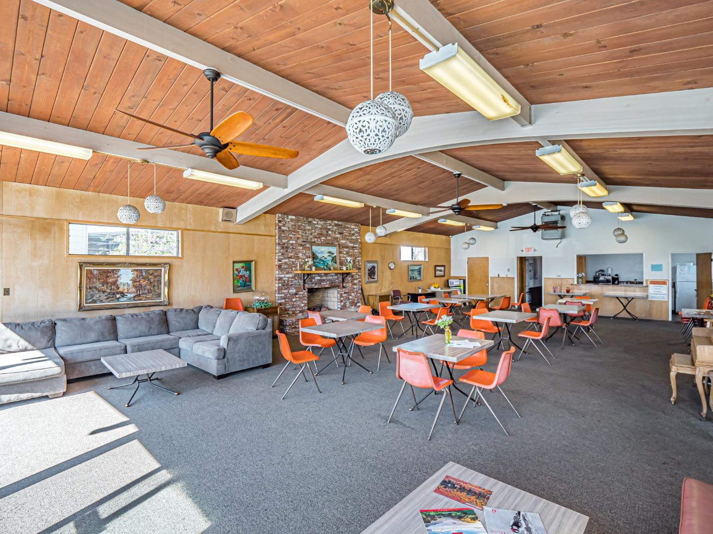 Detail Gallery Image 55 of 74 For 1555 Merrill St #176,  Santa Cruz,  CA 95062 - 2 Beds | 2 Baths